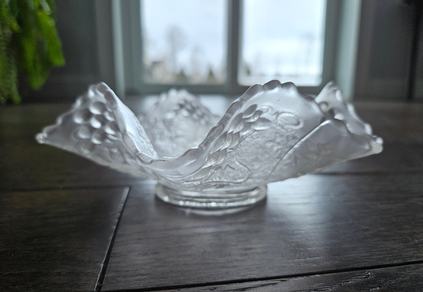 Antique Fenton Glass White Leaf Chain Candy Bowl Ruffled