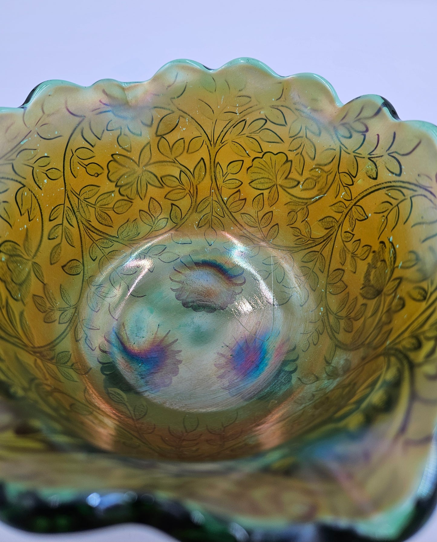 Vintage / Antique Green Carnival Glass Footed Bowl Vine And Leaf Design