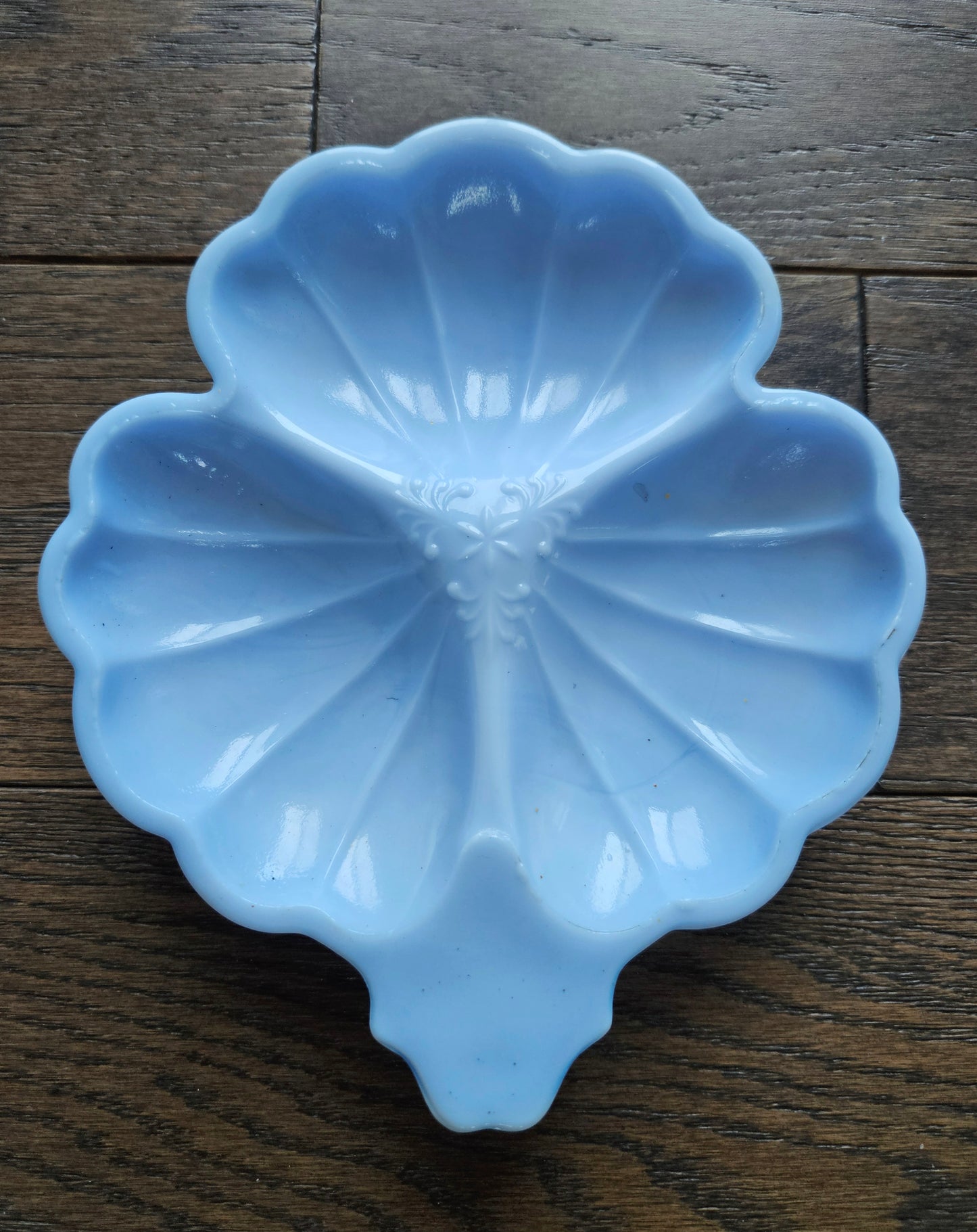 Vintage Blue Milk Glass Floral Trinket Bowl Candy Nut Dish Delphite