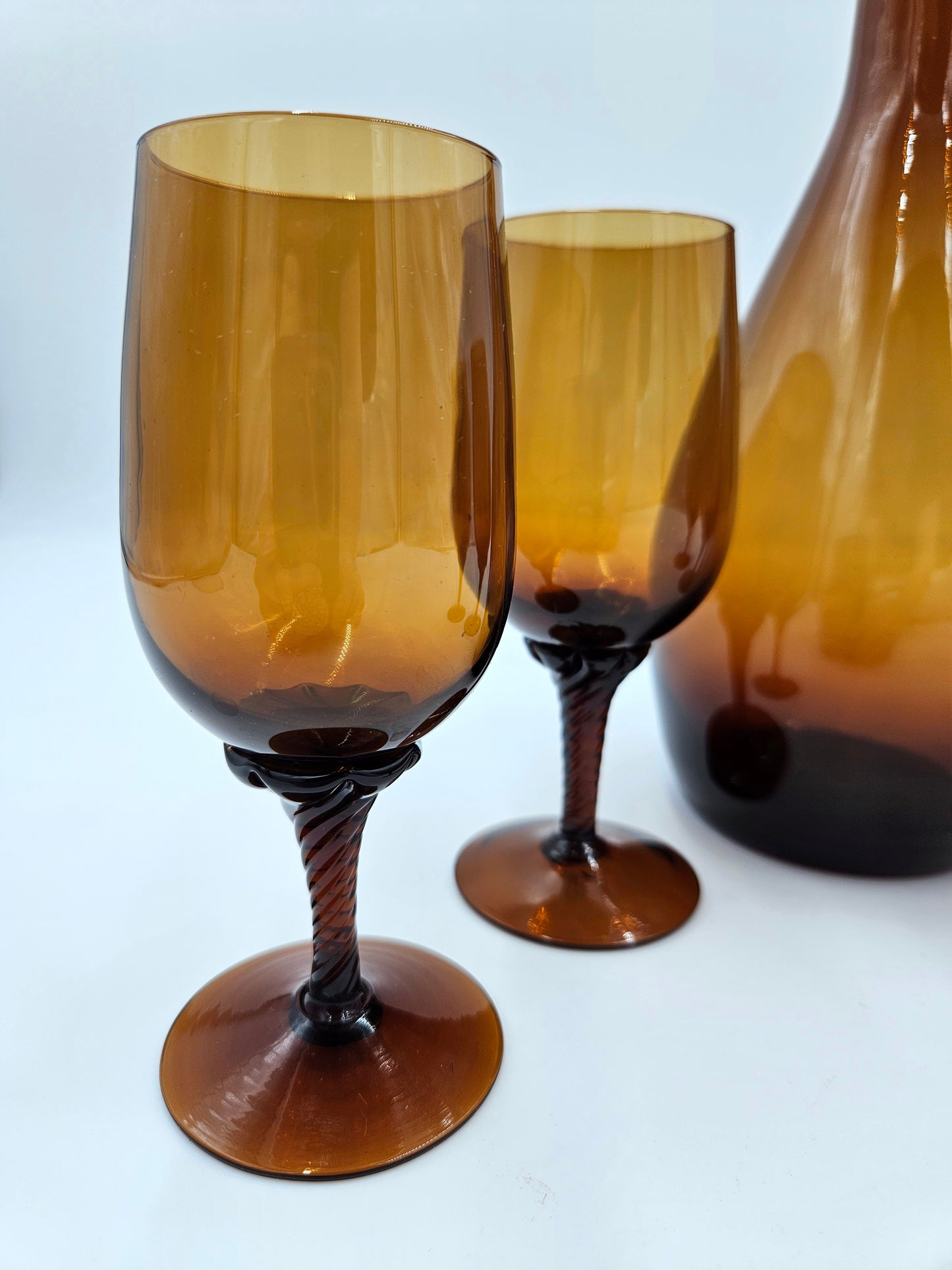Mid Century Amber Glass Decanter Botter And Wine Port Glasses Set 6 Pieces