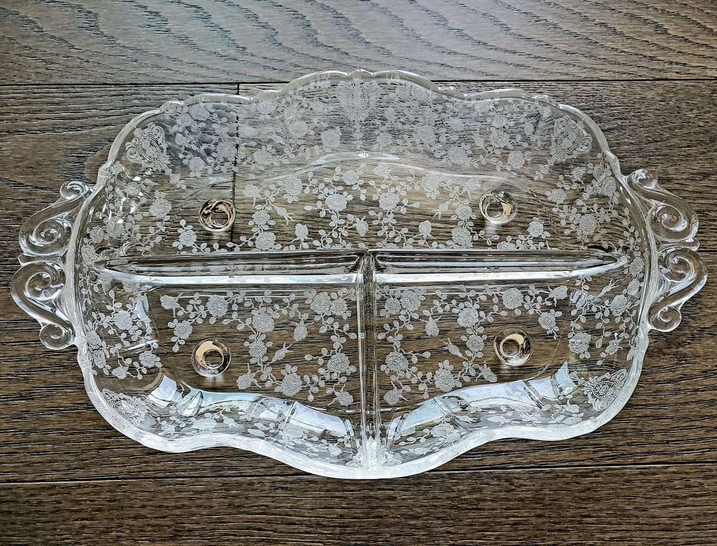 Vintage Elegant Glass Divided Tray With Etched Flowers And Handles