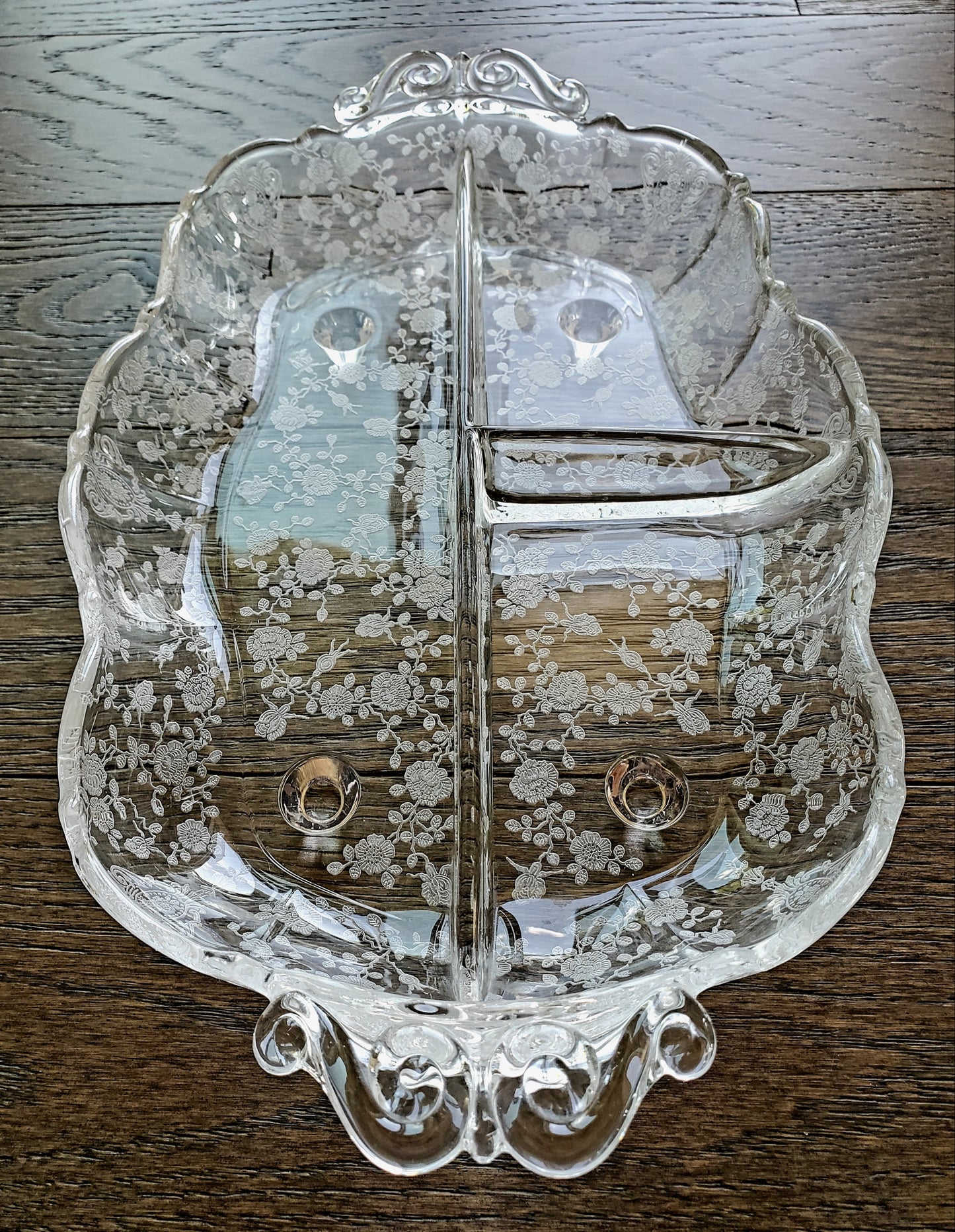 Vintage Elegant Glass Divided Tray With Etched Flowers And Handles