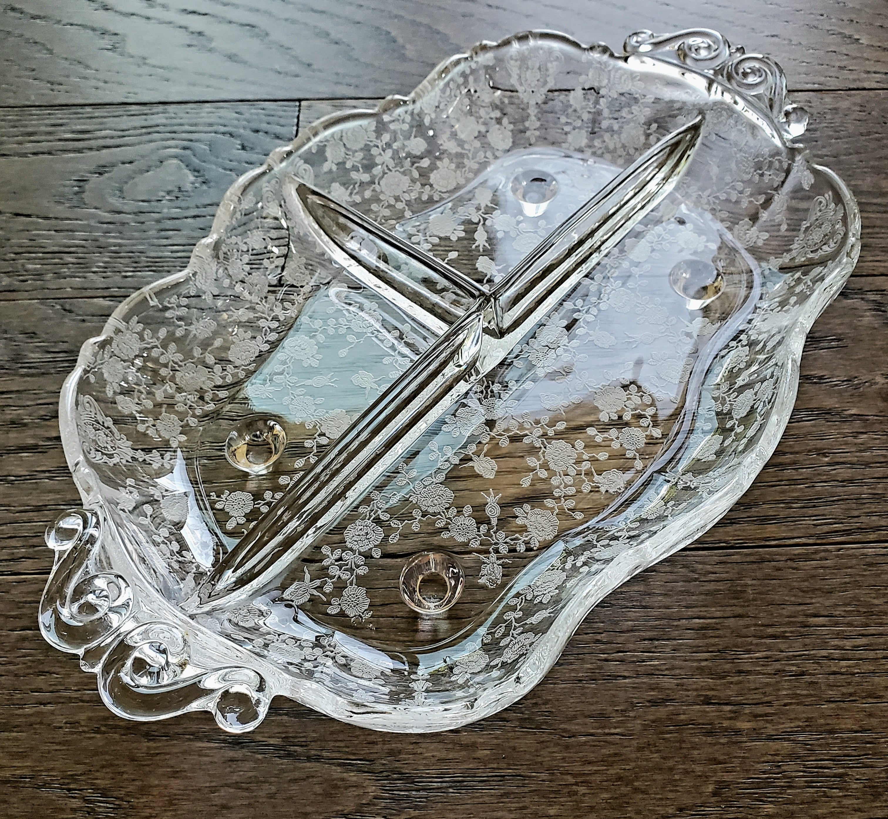 Elegant outlet Etched crystal platter