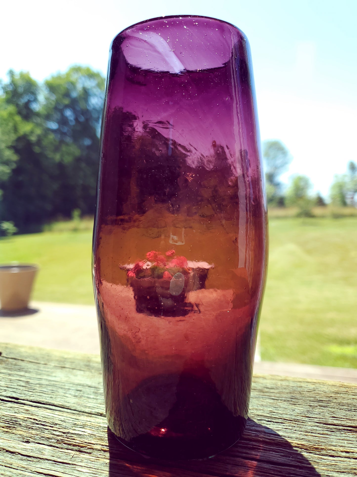 Blown Hand-Made Art Glass Vase In Purple Amethyst