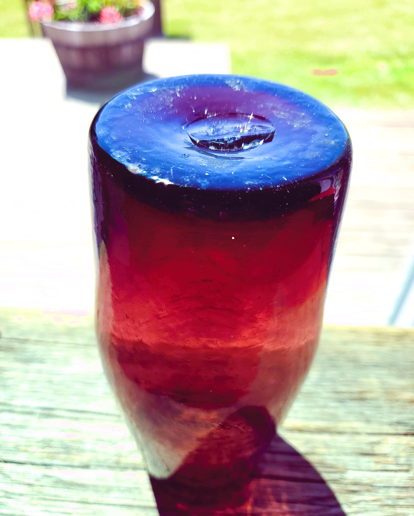 Blown Hand-Made Art Glass Vase In Purple Amethyst