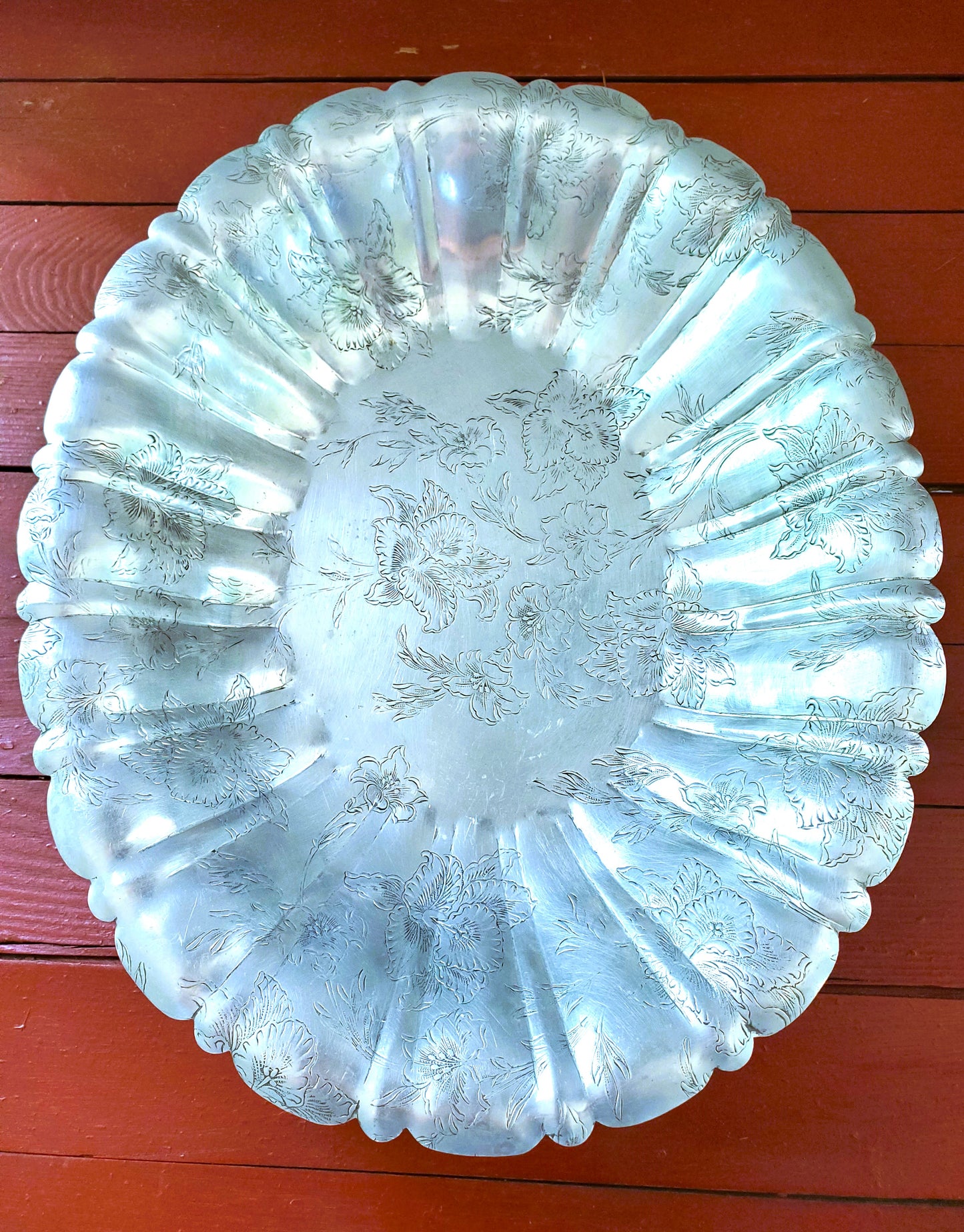 Mid-Century Floral Design Aluminum Bowl Scalloped Sides Vintage Serving Tableware Farmhouse Decor