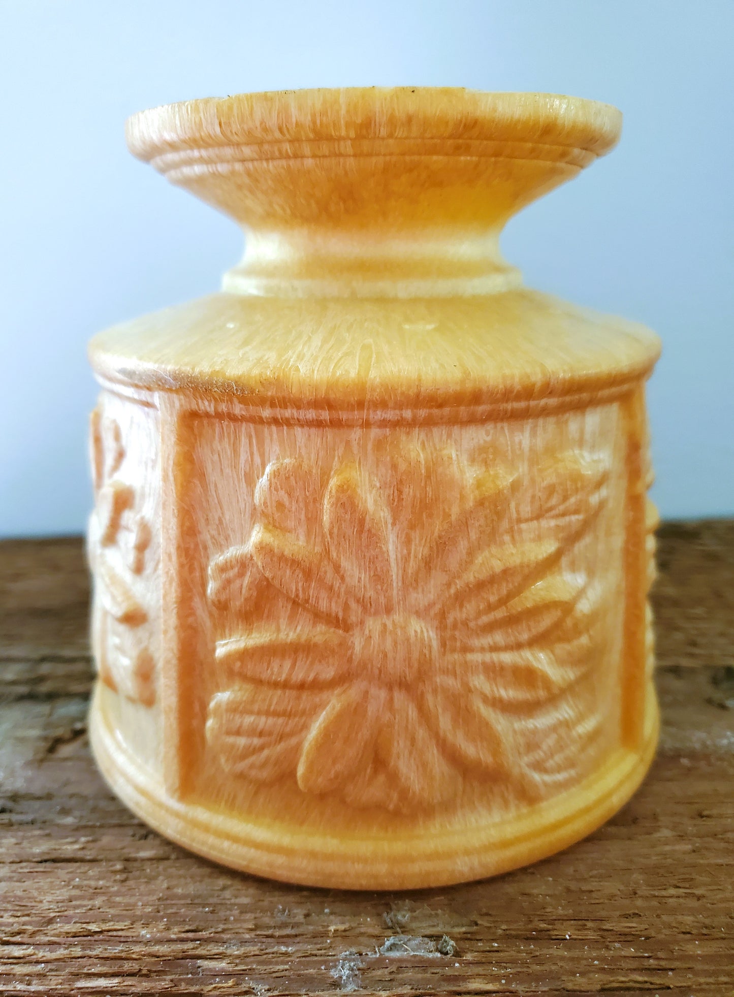 Mid Century 1950's Fronzwood Kokomo Indiana Celluloid Like Plastic Resin Pedestal Planter With Floral Motif