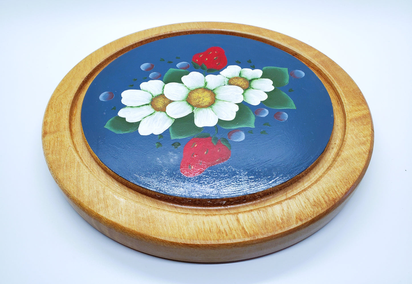 Marjorie Wallace Vermont Artist Hand-Painted Wooden Trivet Pot Holder Blooming Strawberries Signed